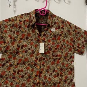 NWT Women’s Floral Casual Button Down Shirt - Red and Brown